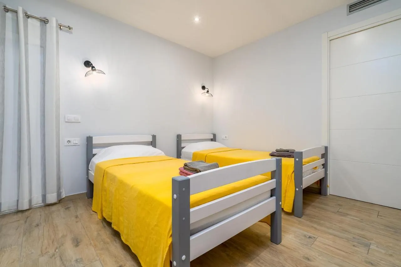 Welcs Apartamento 027 Emp En El Puerto De Roses 0*,